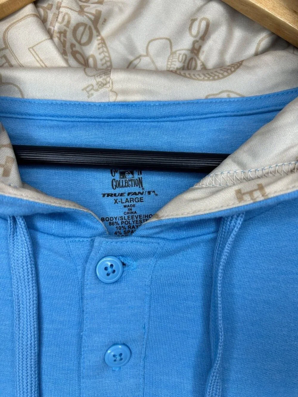 NWT Texas Rangers Blue Lightweight Henley Hoodie Men's XL MSRP $50